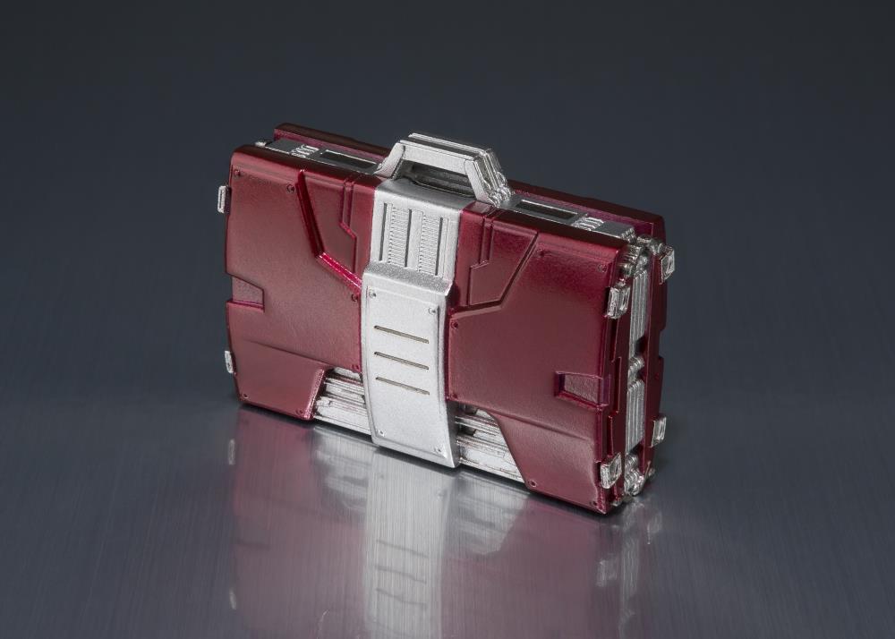Iron Man 2 S.H.Figuarts Iron Man Mark V & Hall of Armor Set - Image 3