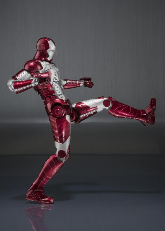 Iron Man 2 S.H.Figuarts Iron Man Mark V & Hall of Armor Set - Image 6