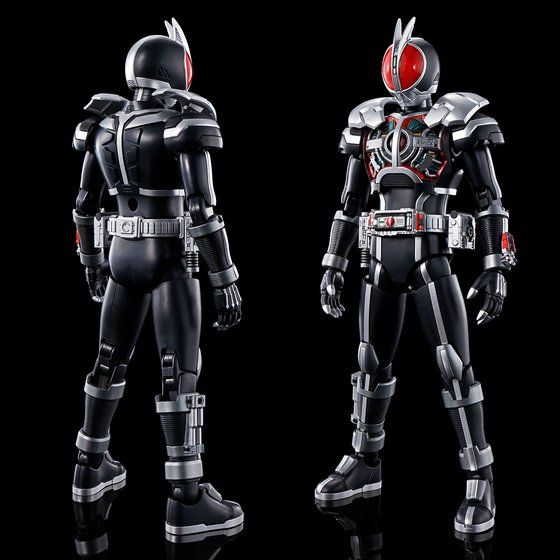 Kamen Rider 555 Figure-rise Standard Kamen Rider Faiz (Axel Form) Model Kit - Image 4