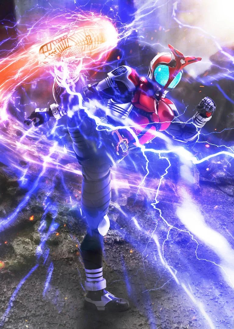 Kamen Rider Kabuto S.H.Figuarts -Shinkocchou Seihou- Kamen Rider Kabuto (Rider Form 20th Anniversary) Action Figure - Image 3