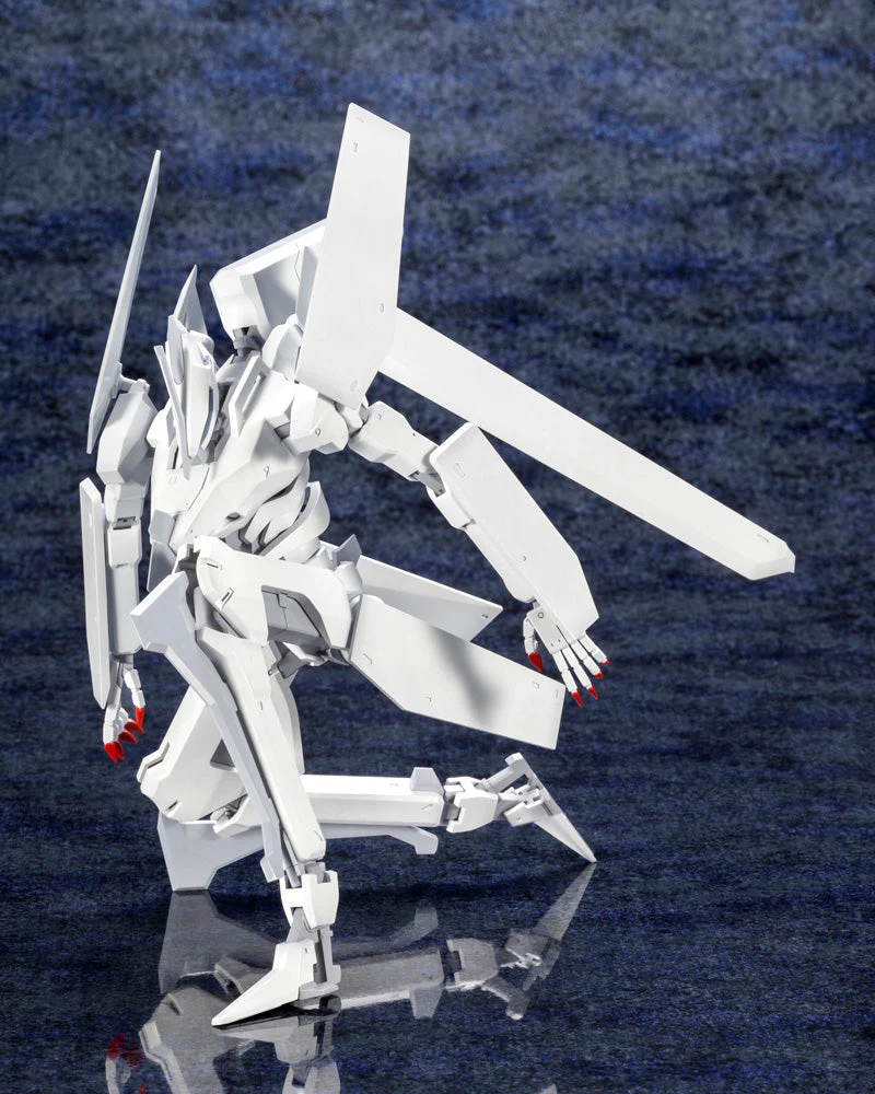 Knights of Sidonia: Love Woven in the Stars Type 20 Guard Yukimori 1/100 Scale Model Kit - Image 6