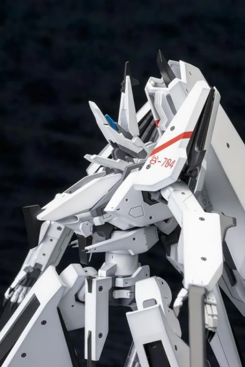 Knights of Sidonia Type 17 Guard Tsugumori Kaini 1/100 Scale Model Kit - Image 8