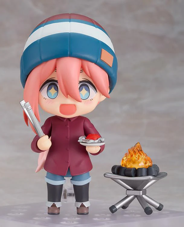 Laid-Back Camp Nendoroid No.1623-DX Nadeshiko Kagamihara (Solo Camp Ver.) - Image 3