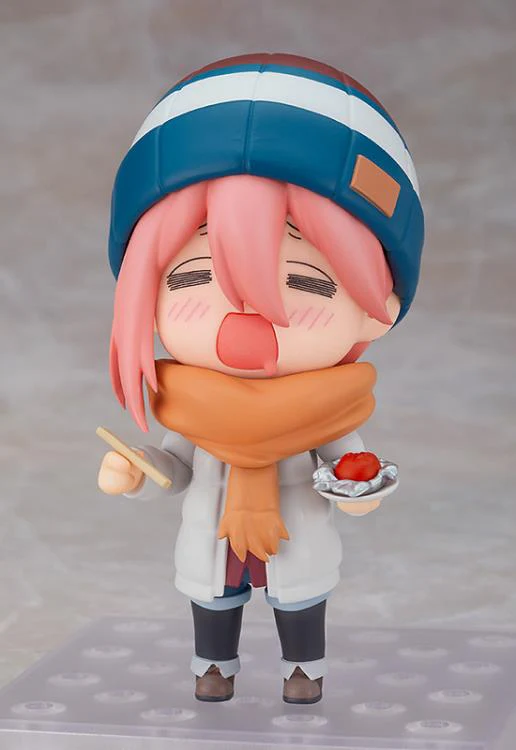 Laid-Back Camp Nendoroid No.1623-DX Nadeshiko Kagamihara (Solo Camp Ver.) - Image 4