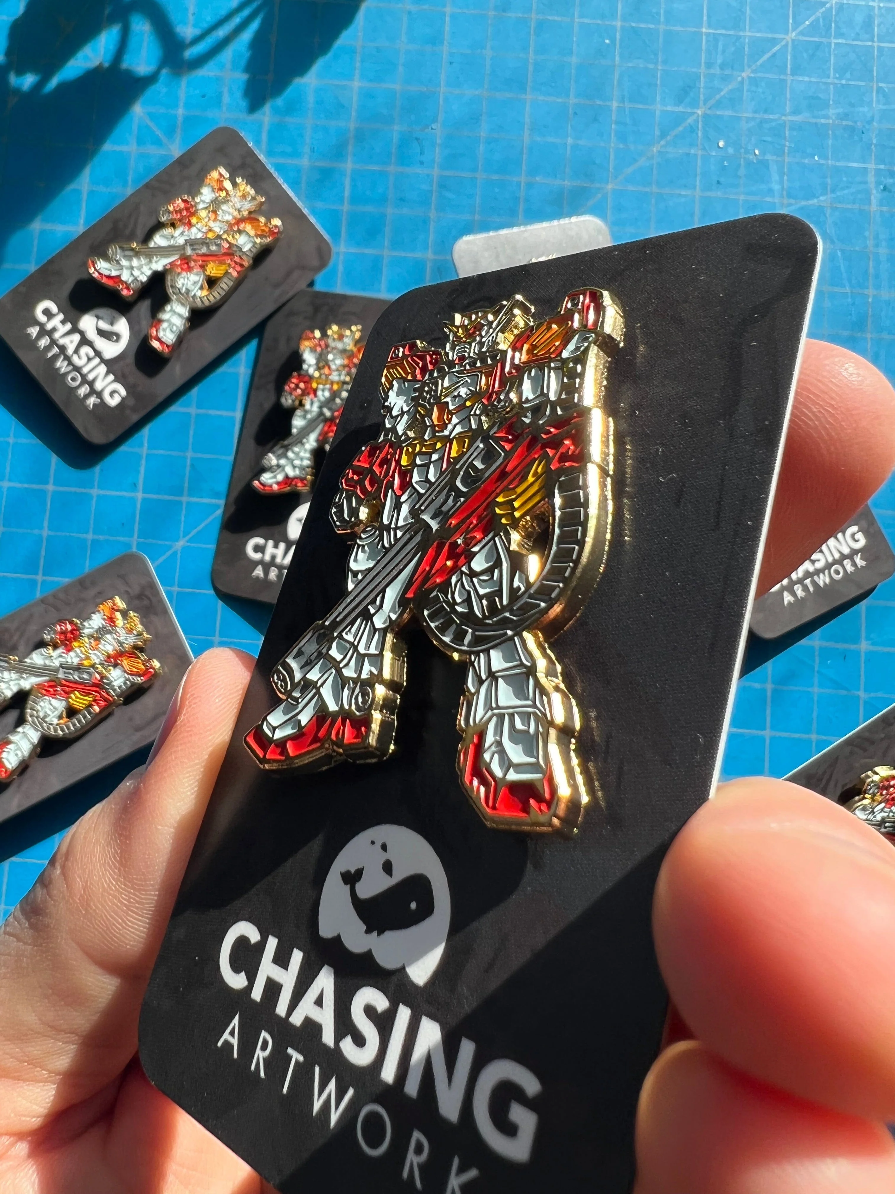 Limited Chasing Artwork Gundam Heavyarms Enamel Pin - Image 4
