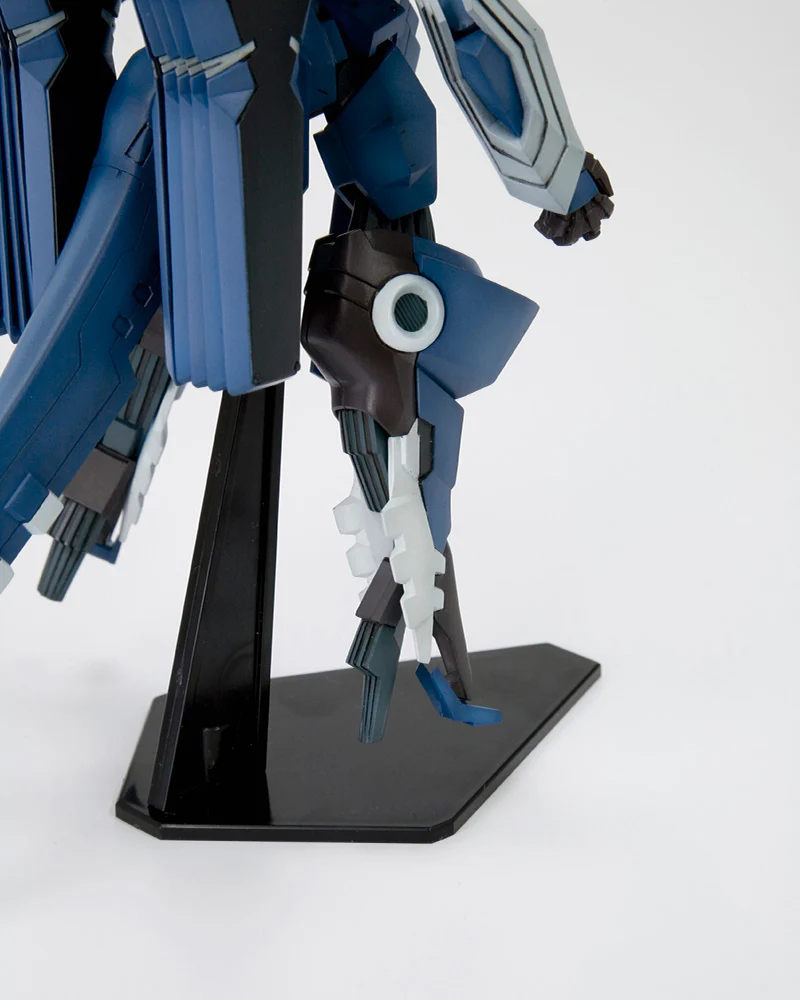 Linebarrels of Iron Vardant 1/144 Scale Model Kit (Reissue) - Image 17