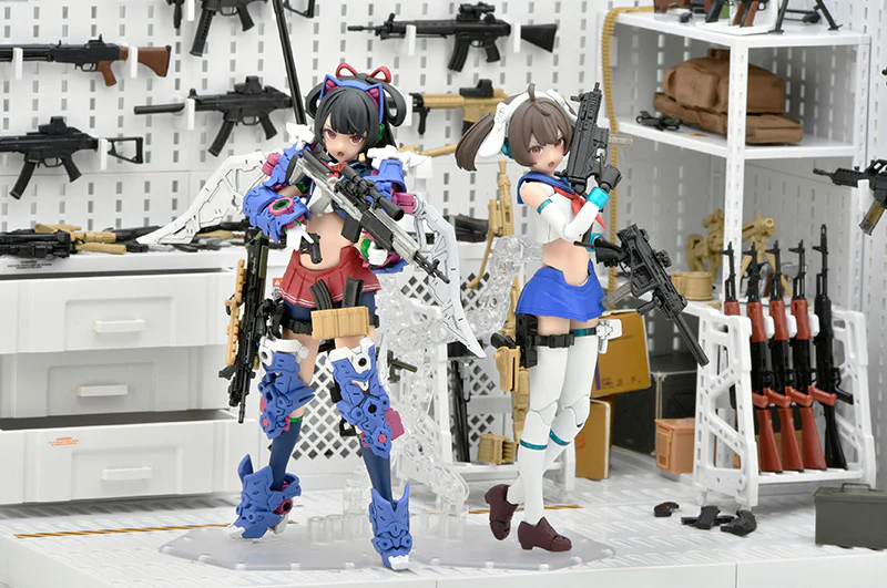 Little Armory x Megami Device LA-OP22 Black Gloves 1/12 Scale Accessory Set - Image 9