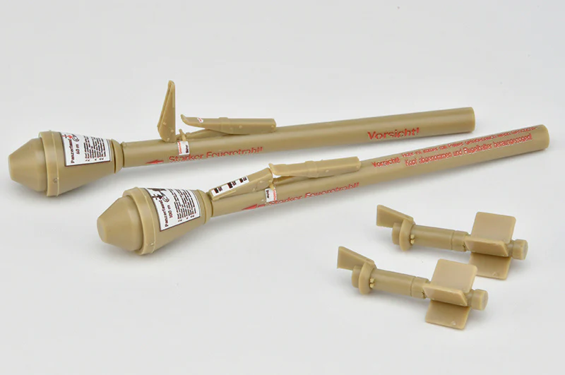 Little Armory LA099 Panzerfaust Type 60/100 1/12 Scale Accessory Set - Image 3