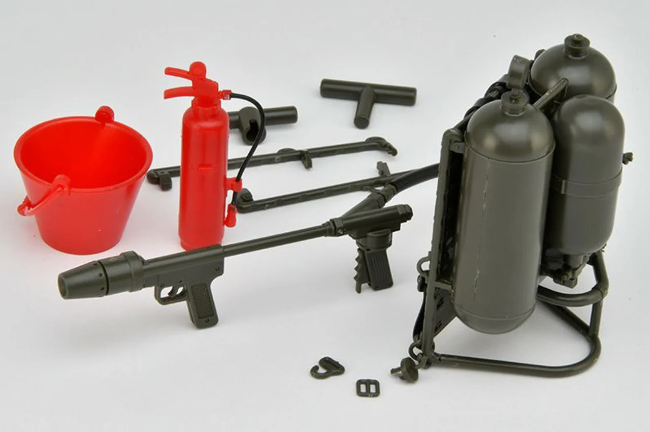 Little Armory LA101 Flamethrower M2 Type 1/12 Scale Accessory Set - Image 3