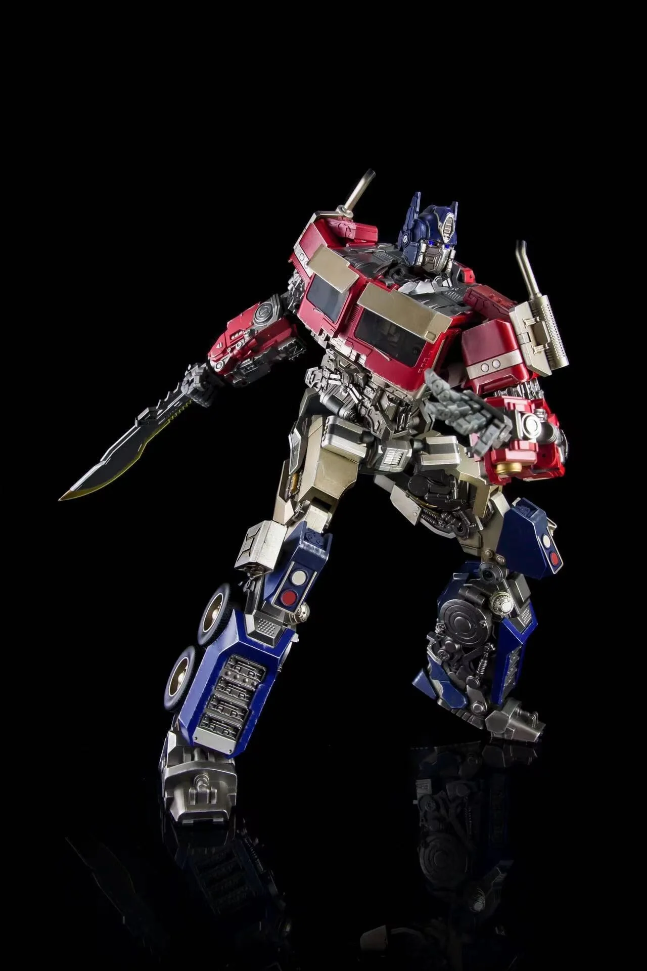 Lucky Cat MVP-01 Atlas Transformable Action Figure - Image 5