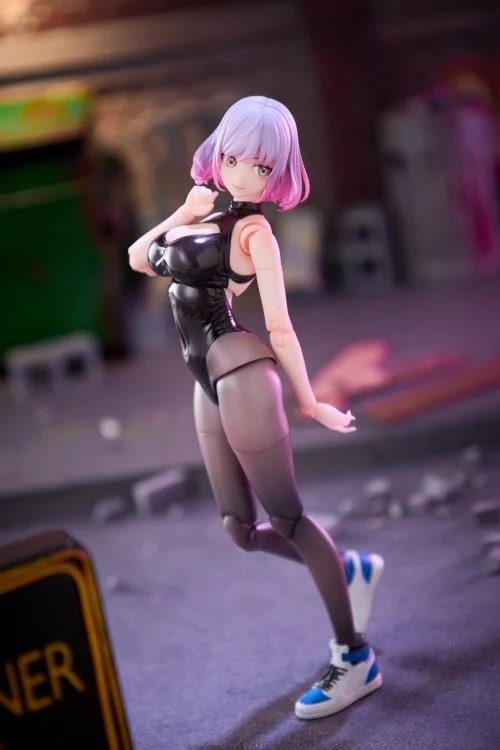 Luna 1/12 Scale Action Figure - Image 3