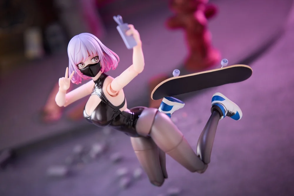 Luna 1/12 Scale Action Figure - Image 8