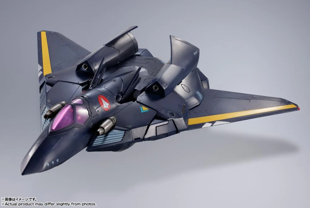 Macross 7 DX Chogokin VF-17S Nightmare Stealth Valkyrie (Gamlin Kizaki) Action Figure - Image 11