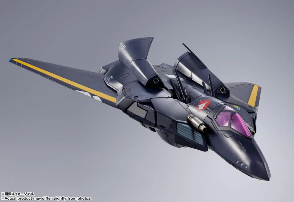 Macross 7 DX Chogokin VF-17S Nightmare Stealth Valkyrie (Gamlin Kizaki) Action Figure - Image 12