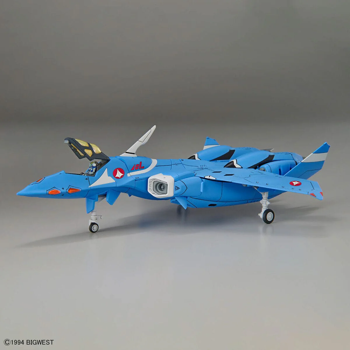 Macross 7 HG Maximilian Jenius' VF-22S Sturmvogel II 1/100 Scale Model Kit - Image 4