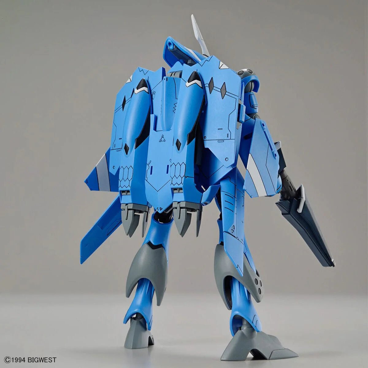 Macross 7 HG Maximilian Jenius' VF-22S Sturmvogel II 1/100 Scale Model Kit - Image 5