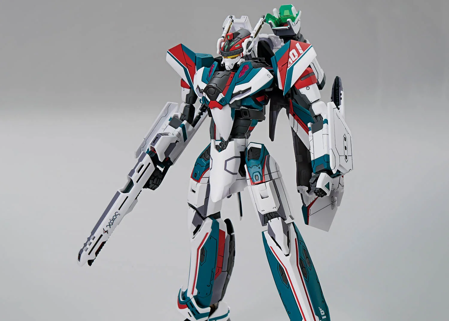 Macross Delta HG VF-31S Siegfried (Arad Molders Use) 1/100 Scale Model Kit