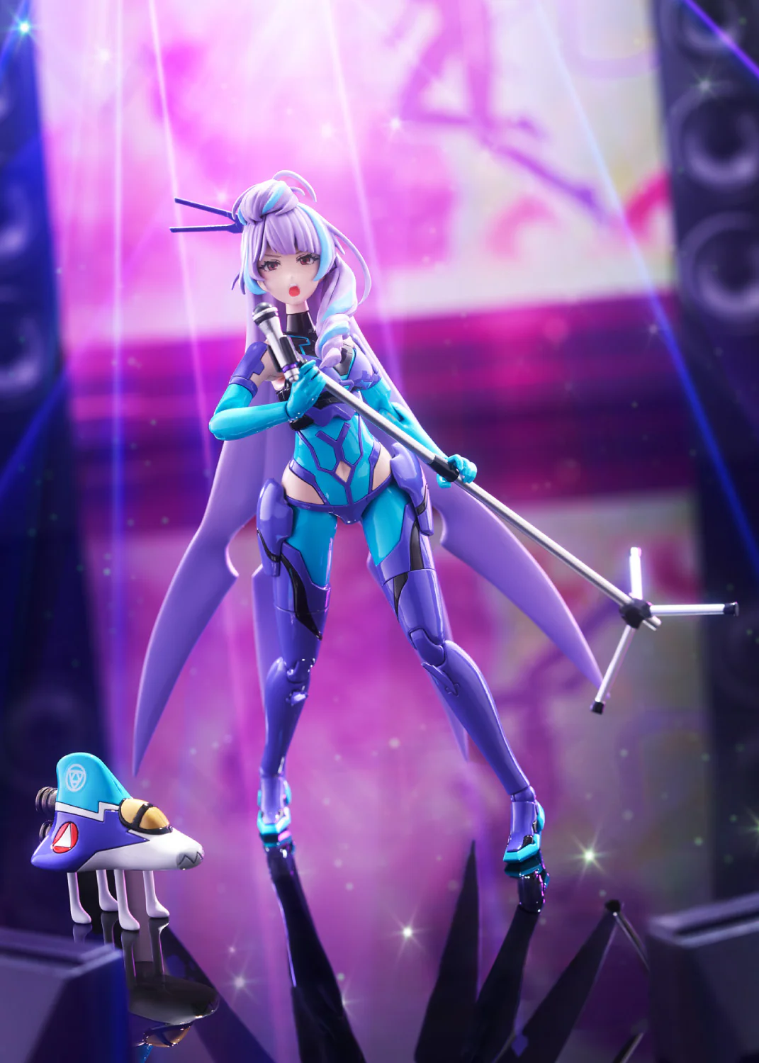 Macross Delta V.F.G. VF-31J Siegfried Mikumo Guynemer Model Kit - Image 7