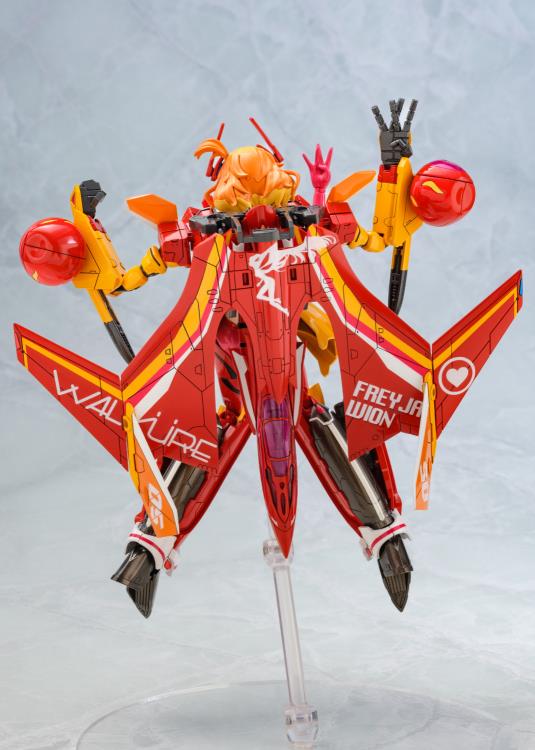 Macross Delta V.F.G. Walkure Freyja Wion Model Kit - Image 10