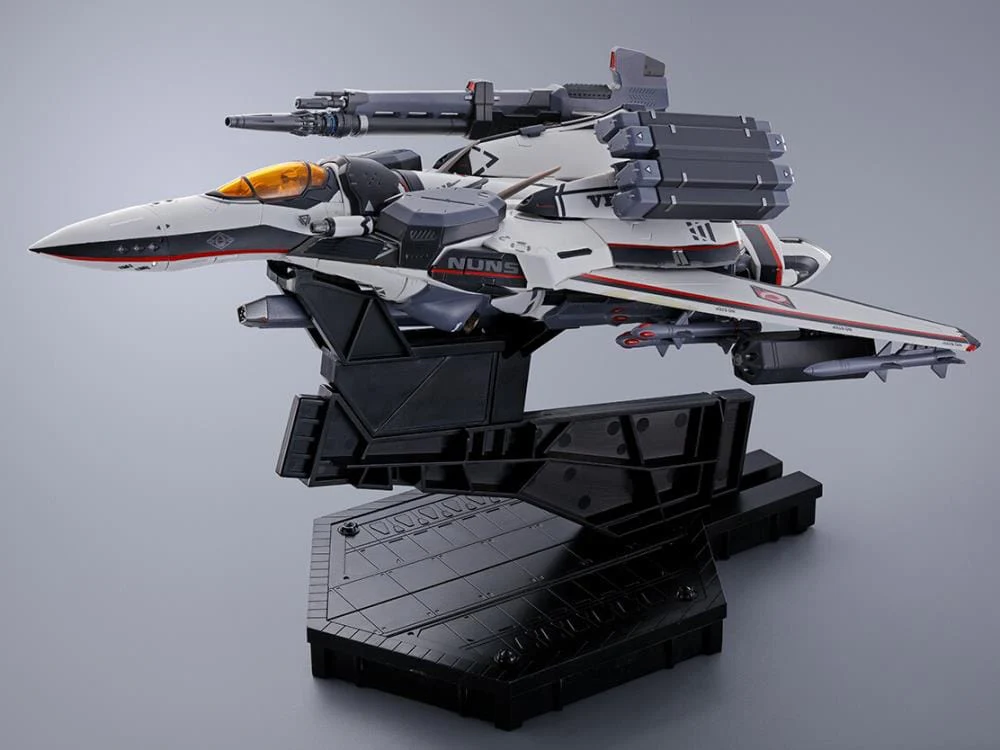Macross Frontier DX Chogokin VF-171EX Armored Nightmare Plus EX (Alto Saotome Use) Revival Ver. - Image 16