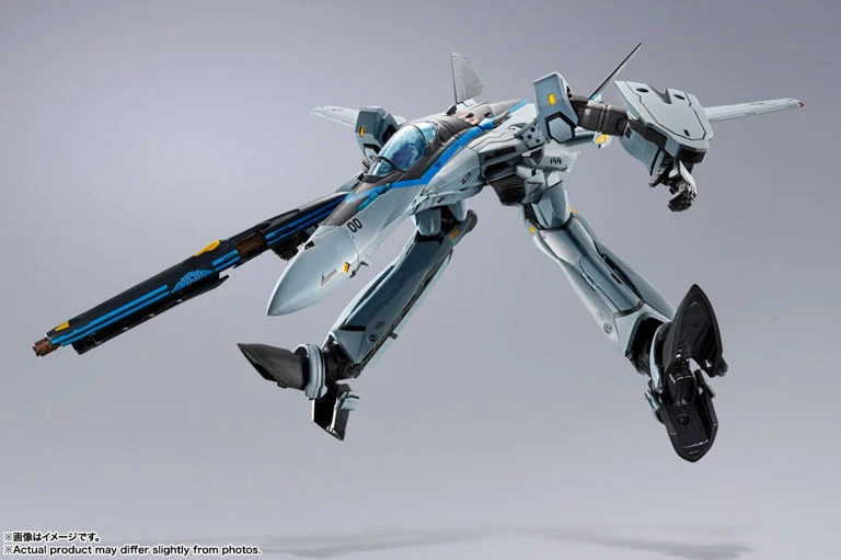 Macross Frontier DX Chogokin VF-25 Messiah Valkyrie (Top Gun Maverick Ver.) Action Figure - Image 14
