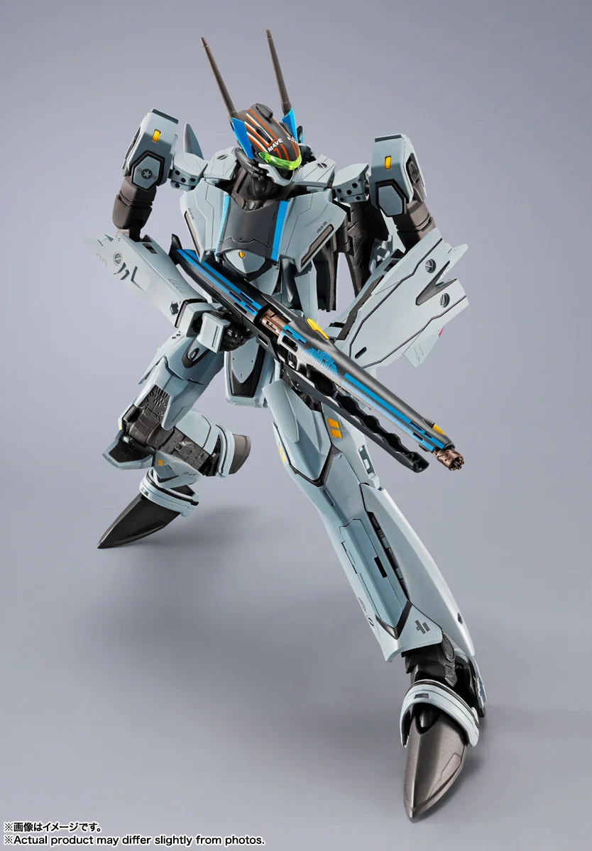 Macross Frontier DX Chogokin VF-25 Messiah Valkyrie (Top Gun Maverick Ver.) Action Figure - Image 9