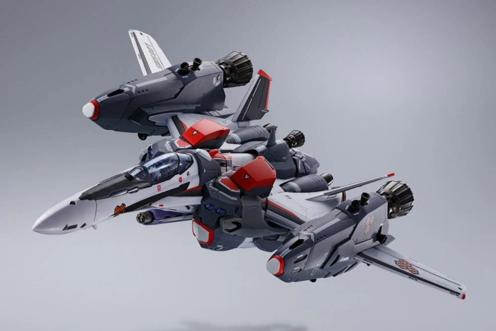 Macross Frontier DX Chogokin VF-25F Messiah Valkyrie (Alto Saotome Machine) Revival Ver. - Image 12