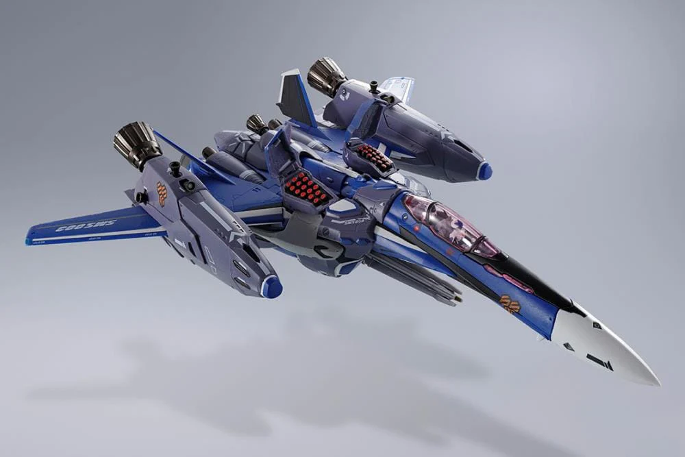 Macross Frontier DX Chogokin VF-25G Super Messiah Valkyrie (Michael Blanc Machine) Revival Ver. - Image 9