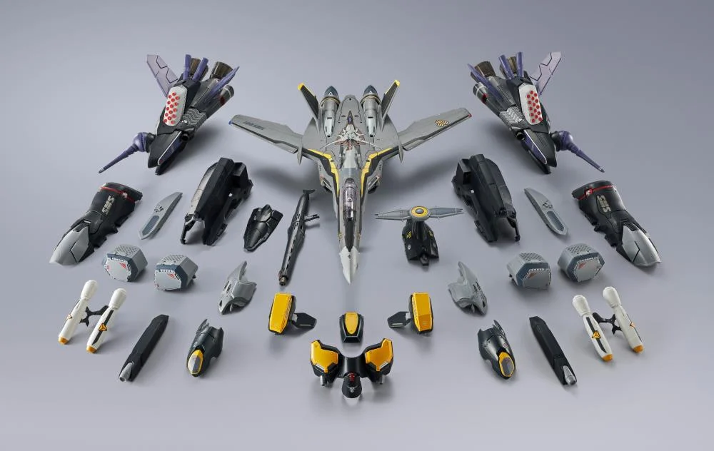 Macross Frontier DX Chogokin VF-25S Armored Messiah Valkyrie (Ozma Lee Machine Revival Ver.) - Image 20