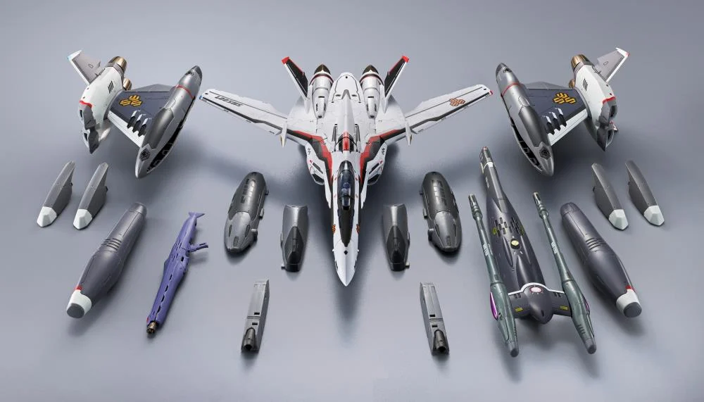 Macross Frontier The False Songstress DX Chogokin VF-25F Tornado Messiah Valkyrie (Alto Saotome Machine Revival Ver.) - Image 14