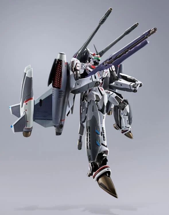 Macross Frontier The False Songstress DX Chogokin VF-25F Tornado Messiah Valkyrie (Alto Saotome Machine Revival Ver.) - Image 3