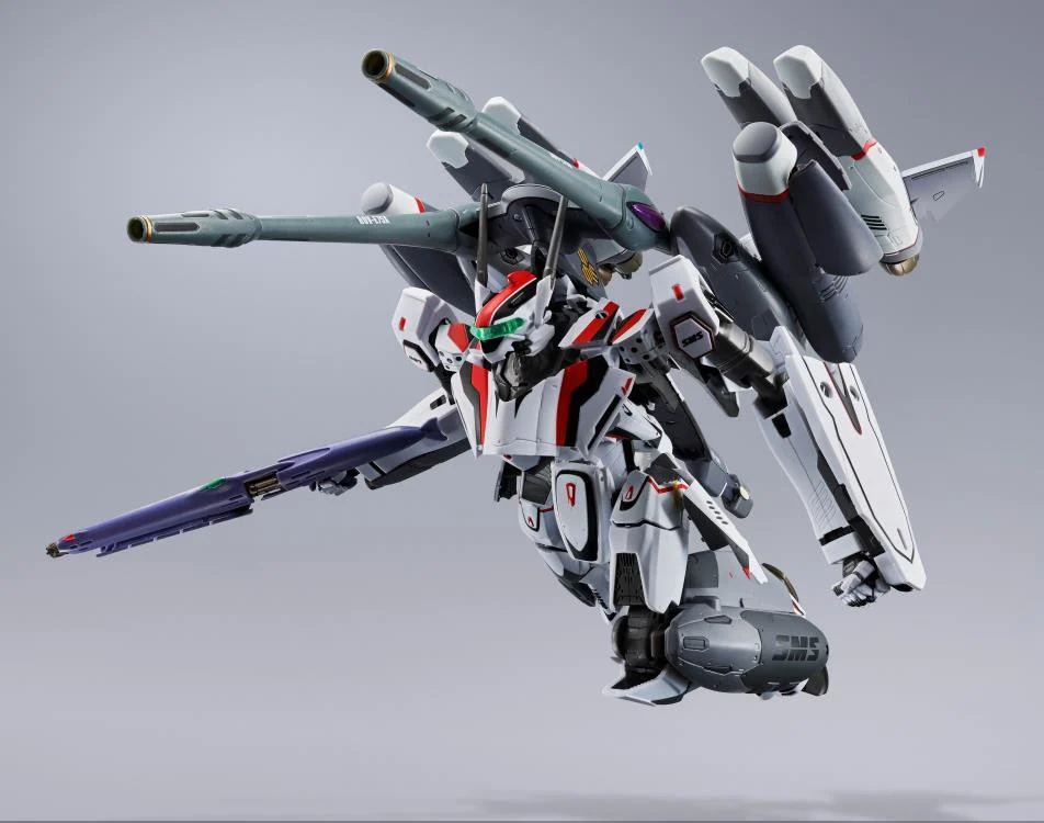 Macross Frontier The False Songstress DX Chogokin VF-25F Tornado Messiah Valkyrie (Alto Saotome Machine Revival Ver.) - Image 7