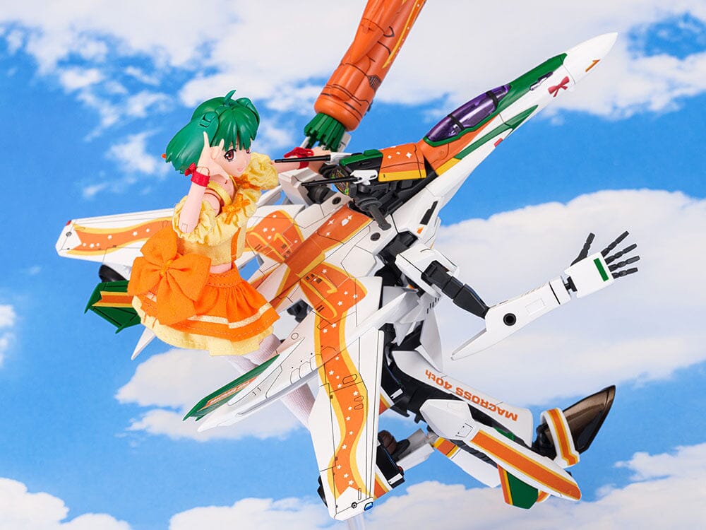 Macross Frontier V.F.G. VF-25F Messiah Ranka Lee (Macross 40th Anniversary) Model Kit - Image 6