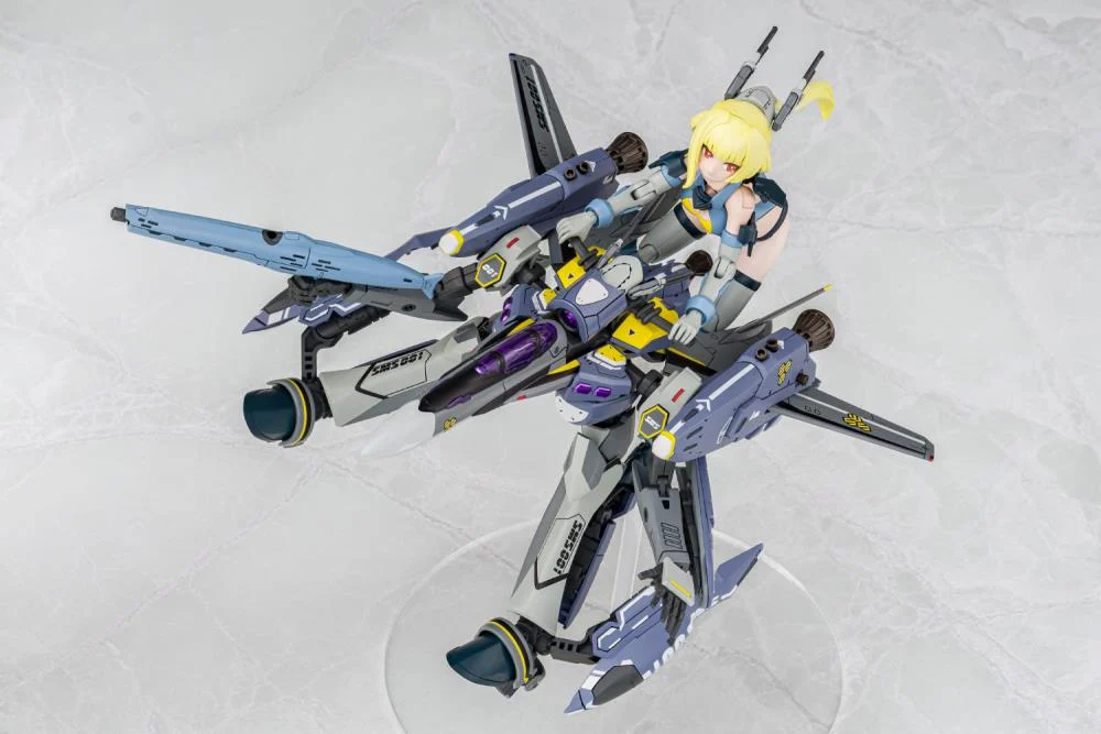 Macross Frontier V.F.G. VF-25S Super Messiah Model Kit - Image 11