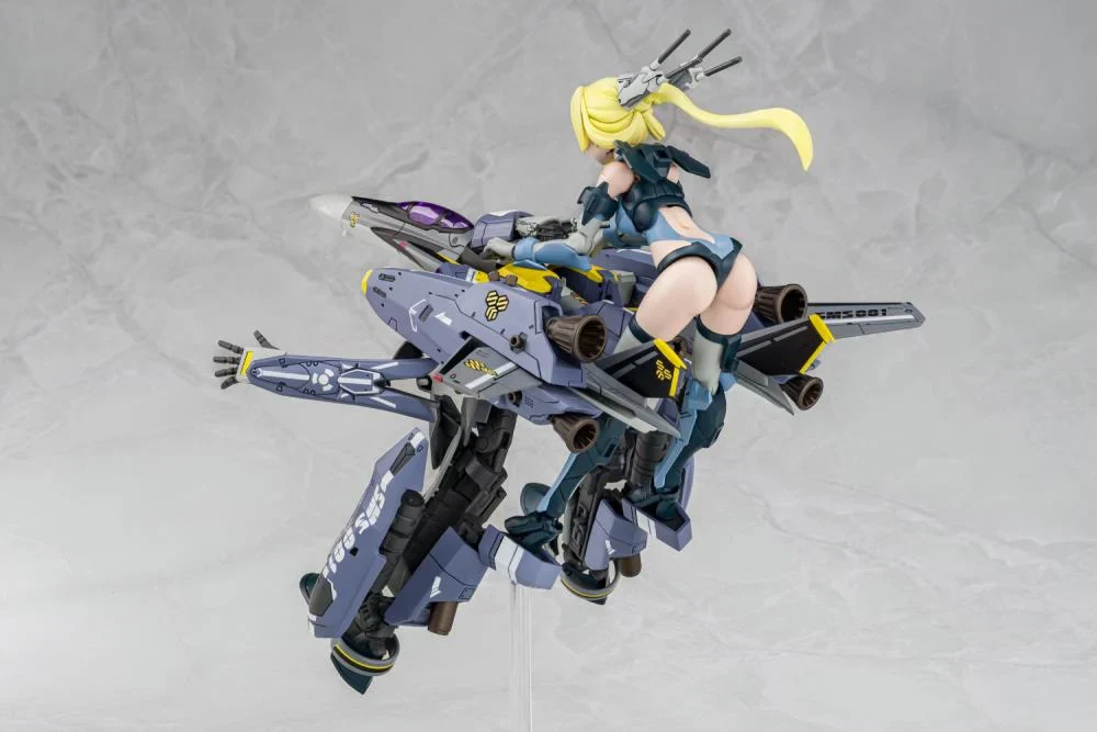 Macross Frontier V.F.G. VF-25S Super Messiah Model Kit - Image 15