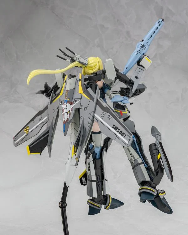 Macross Frontier V.F.G. VF-25S Super Messiah Model Kit - Image 5