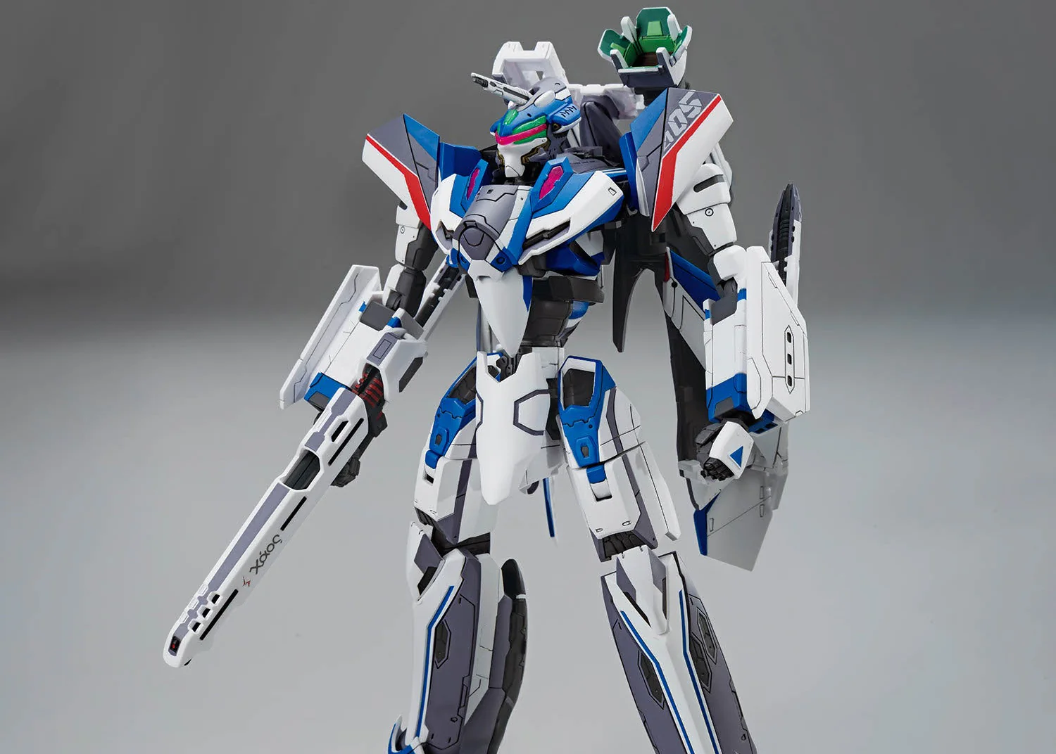 Macross Delta HG Hayate Immelmann's VF-31J Siegfried 1/100 Scale Model Kit