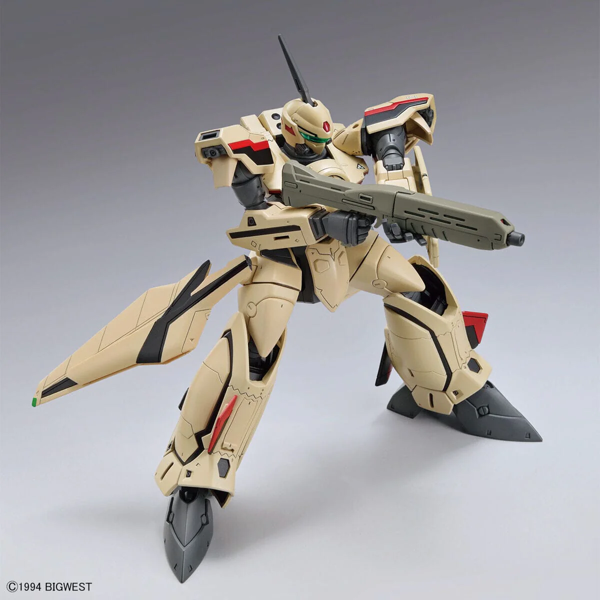 Macross Plus HG YF-19 Isamu Daison Machine 1/100 Scale Model Kit - Image 4