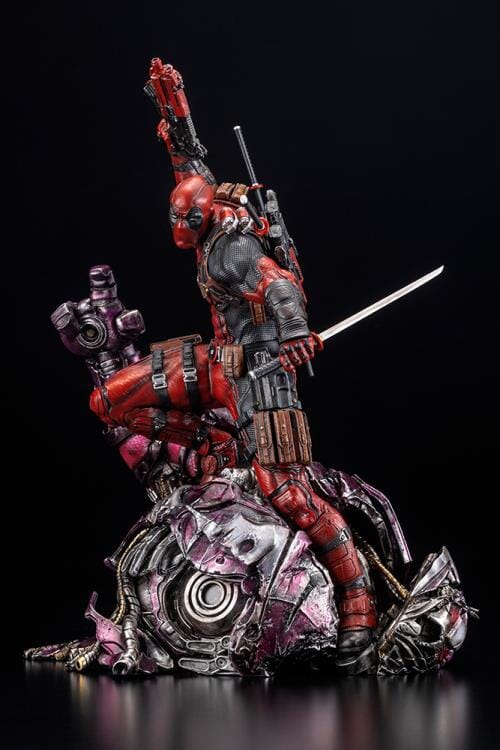 Marvel Fine Art Signature Series Deadpool Limited Edition Statue - Image 10