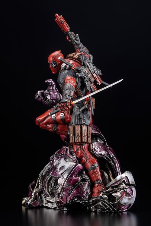 Marvel Fine Art Signature Series Deadpool Limited Edition Statue - Image 11