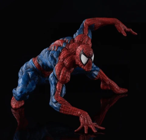 Marvel: Spider-Man Sofbinal Soft Vinyl Figure by Sen-Ti-Nel - Image 2