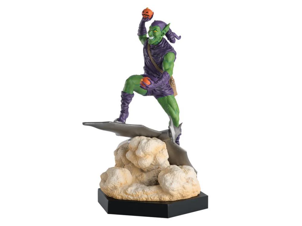 Marvel VS. Green Goblin 1:16 Scale Dynamic Statue - Image 3