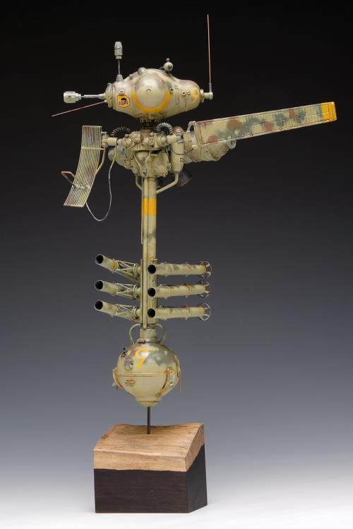Maschinen Krieger Krachenvogel 1/20 Scale Model Kit - Image 2