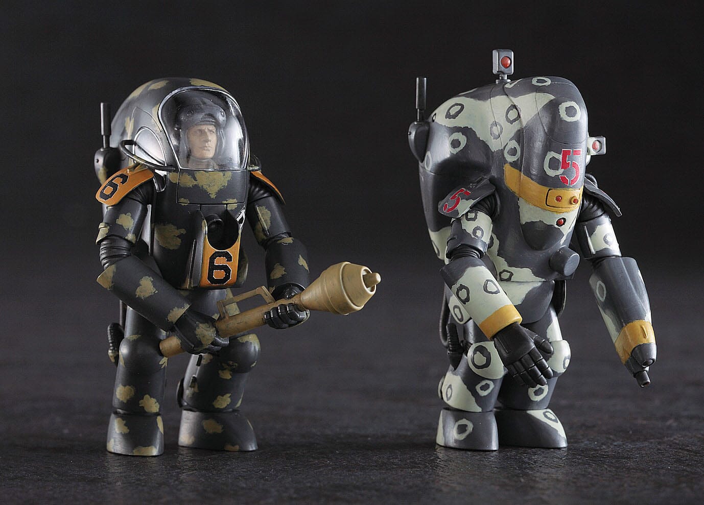 Maschinen Krieger MK04 1/35 P.K.H. 103 Nutcraker Model Kit - Image 3