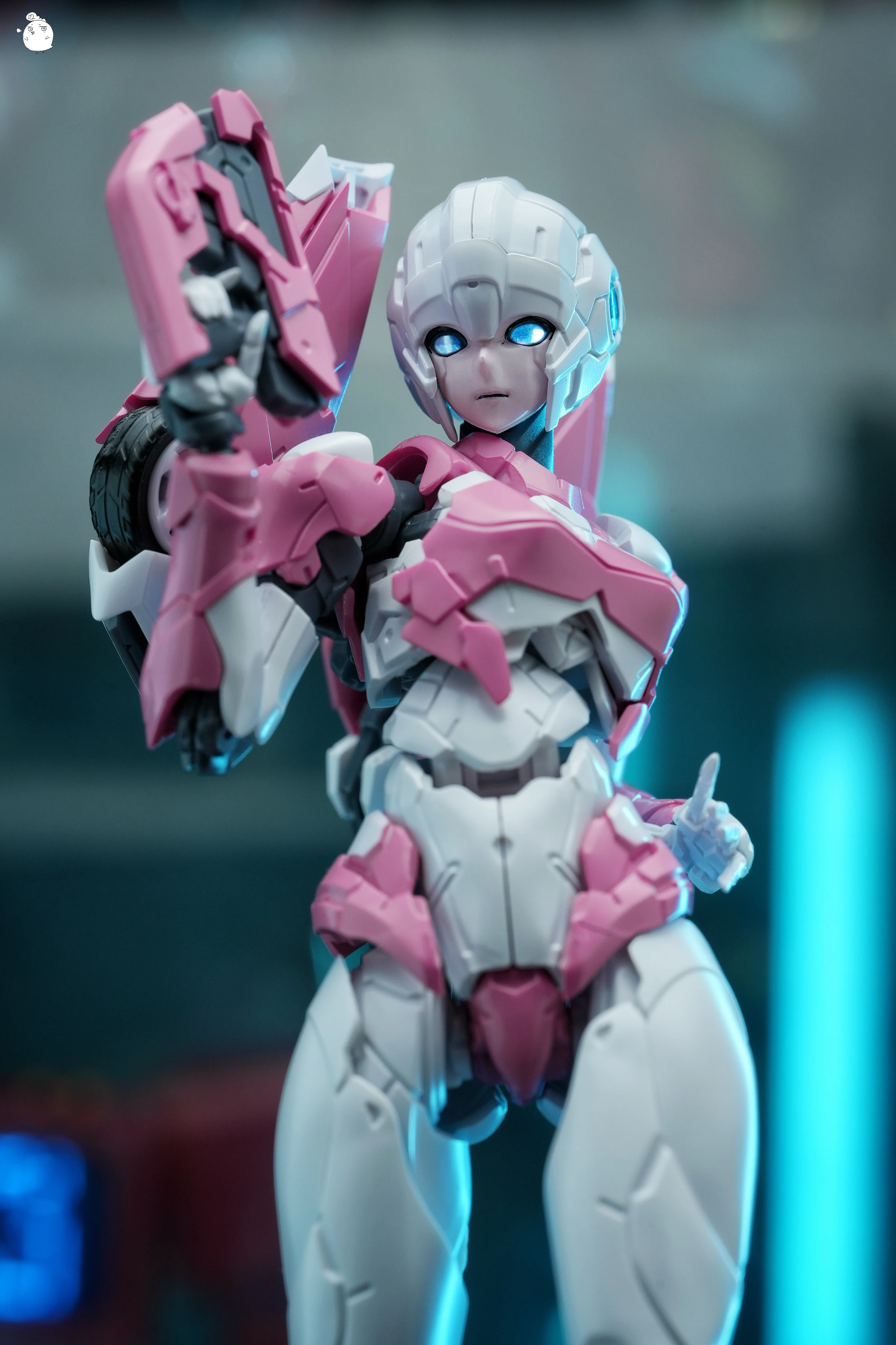 MD Model Arcee Pink Edition - Image 8