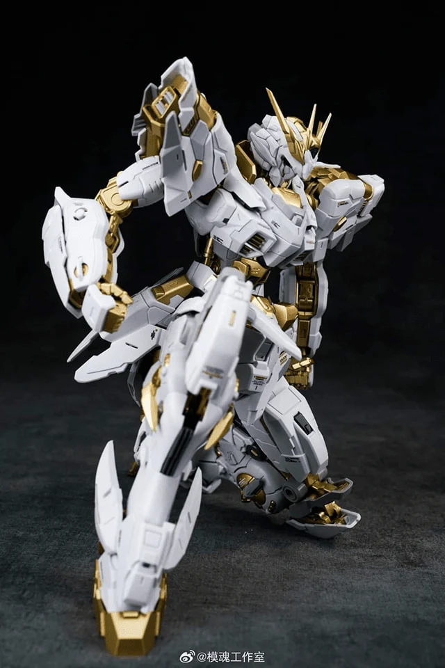 MG Mecha Core Industry Oberon 1/100 Scale Model Kit - Image 12