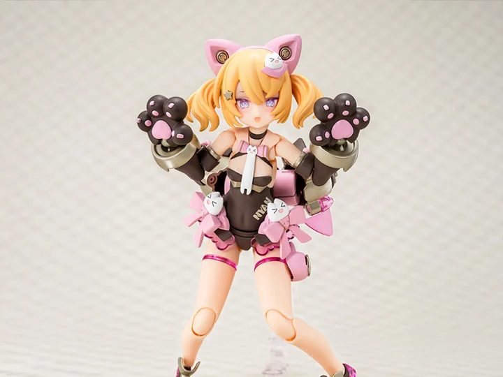 Megami Device PUNI MOFU Kuro Mao Model Kit