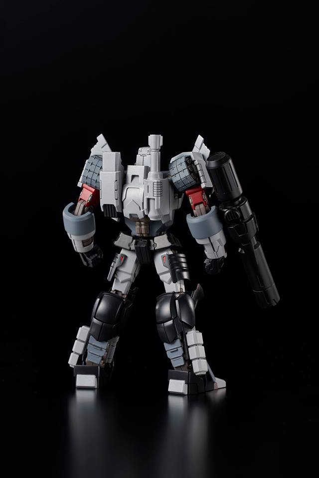 Megatron IDW (Autobot ver.) - Image 3