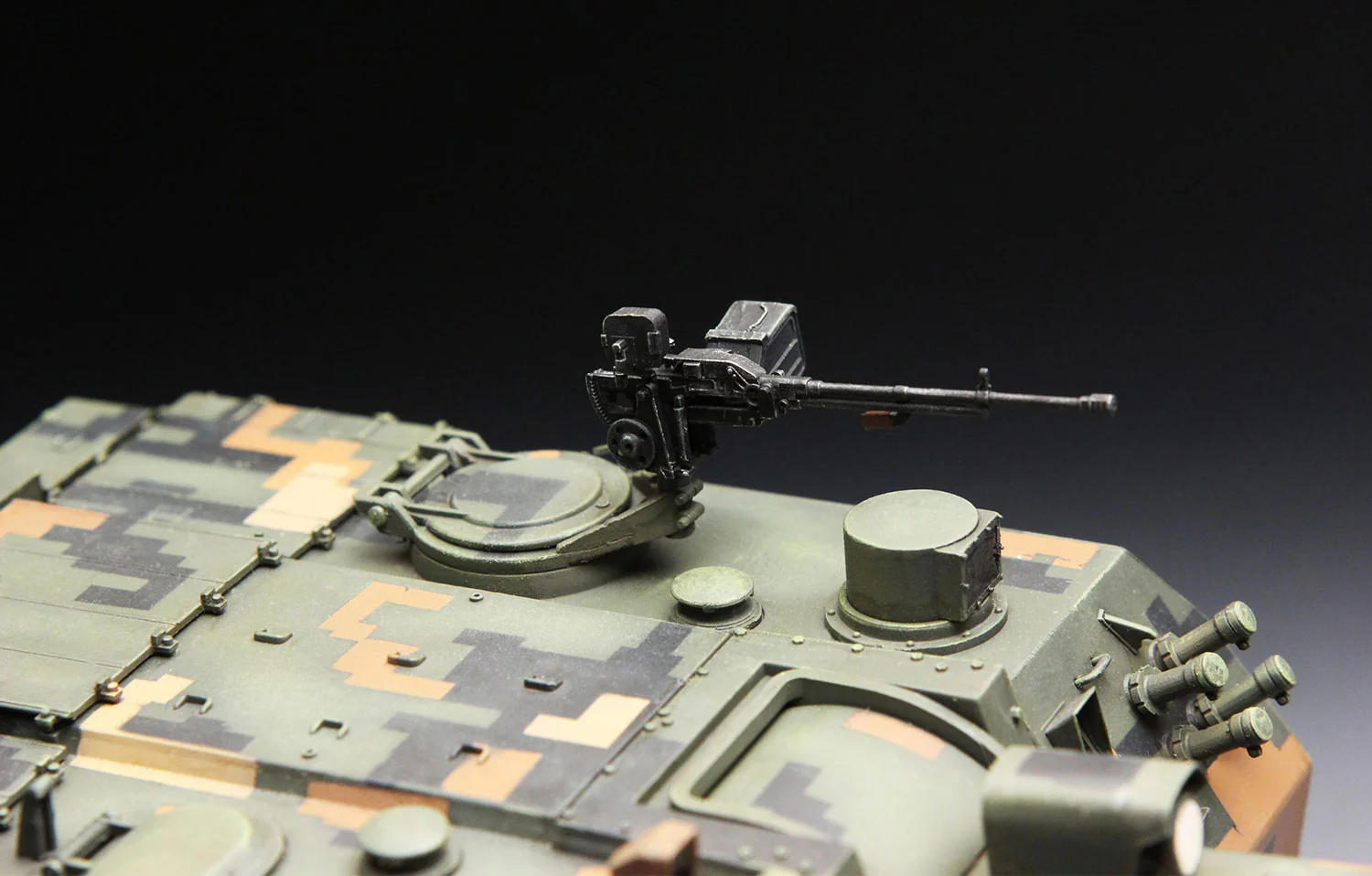 Meng 1/35 CHINESE PLZ05 155mm SELF-PROPELLED HOWITZER - Image 10