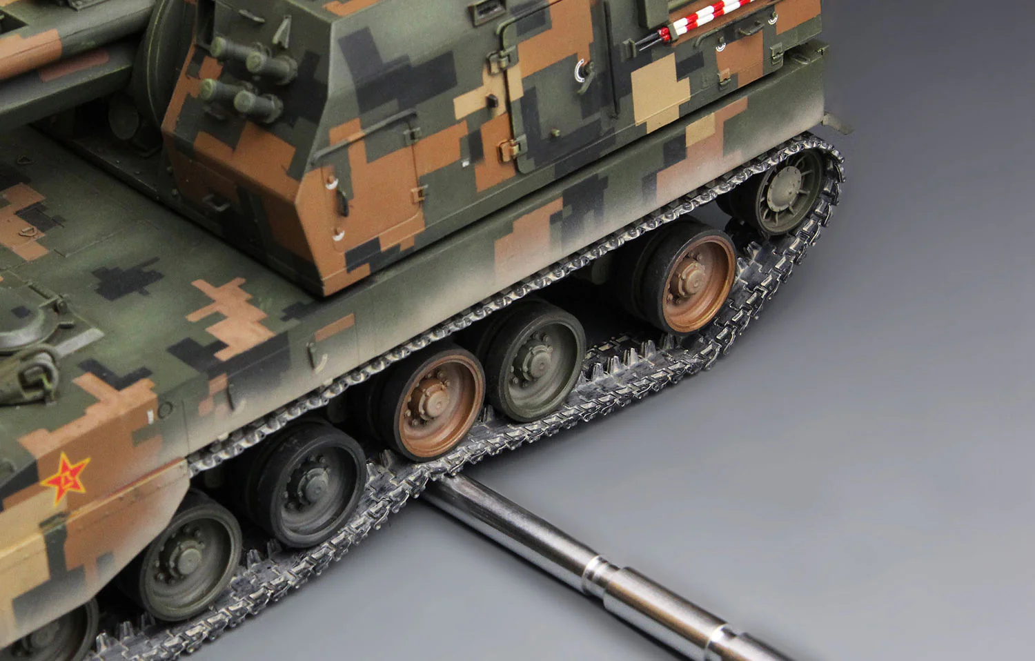 Meng 1/35 CHINESE PLZ05 155mm SELF-PROPELLED HOWITZER - Image 2